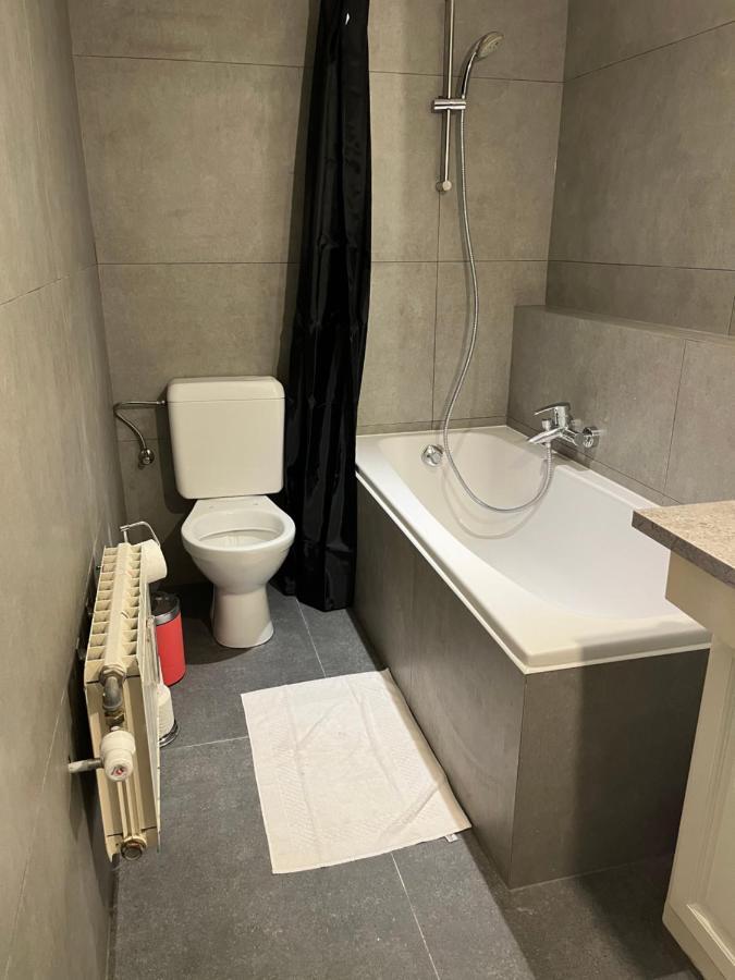 Appartamento Uccle Chic Flat Bruxelles Esterno foto